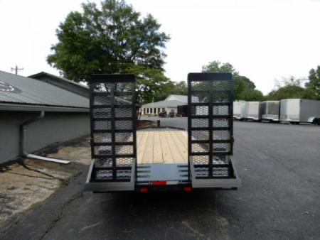 New 2026 Diamond C 82x20' Equipment, 2' Dove w/Flip Ramps LPX207