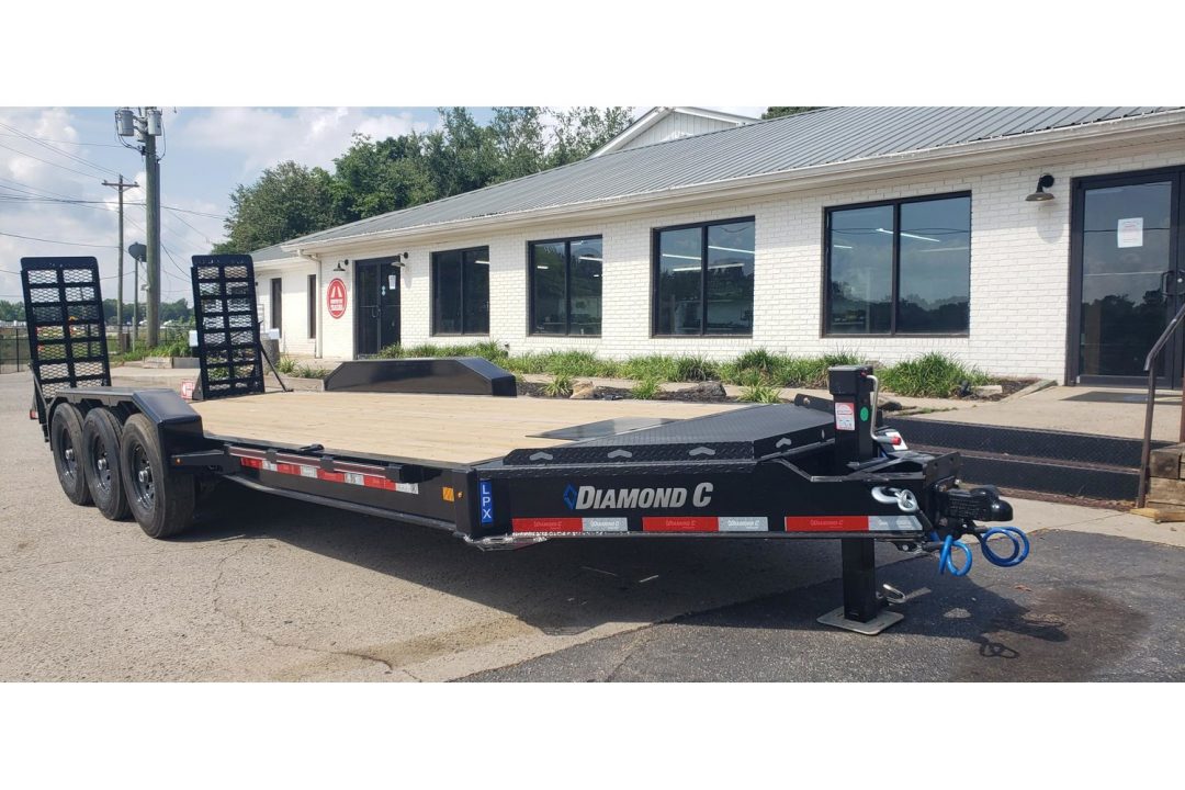 New 2026 Diamond C 82'x22' Equipment, Triple Axle, 24k GVWR, Flip Ramps LPX307