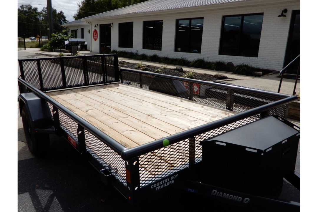 New 2026 Diamond C 83x12' Utility, Bi-fold Tailgate, Spare Tire PSA135