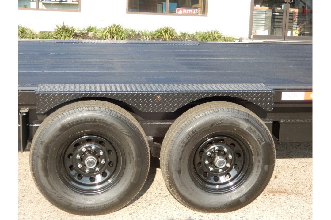New 2026 Covered Wagon 8.5x24' Equipment, 4' Dove, 60" Ramps