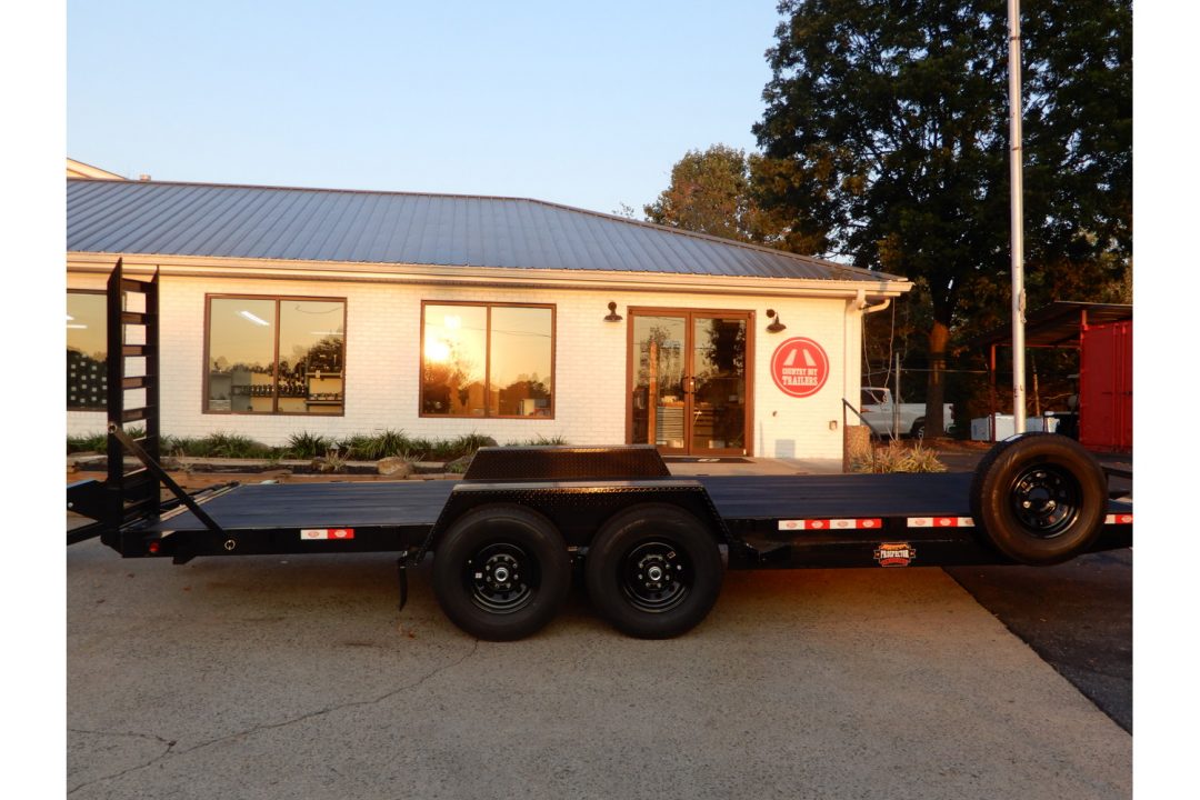 New 2026 Covered Wagon 7x22' Equipment, 4' Dove, 5' Knee Ramps