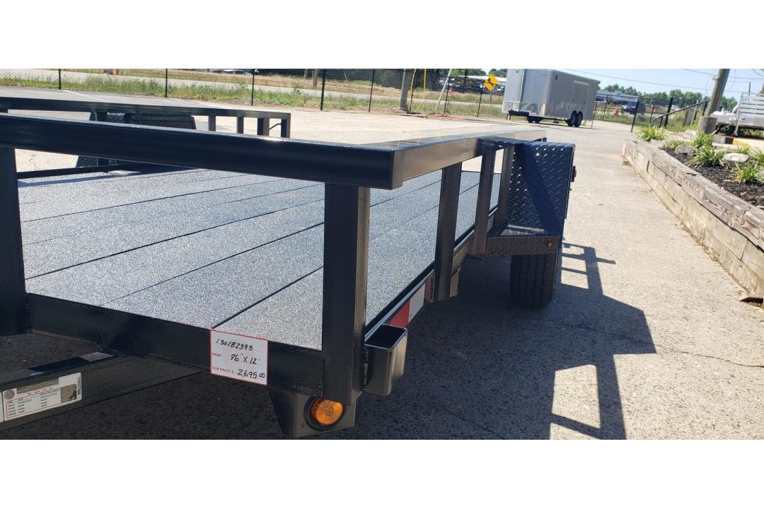 New 2026 Covered Wagon 76x12' Utility, Cobra Lined Bed, HD tractor gate