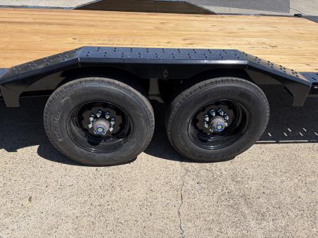 New 2027 Diamond C 8.5x24 Equipment, 18' Tilt, Drive-0ver Fenders HXD210