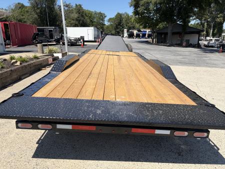New 2027 Diamond C 8.5x24 Equipment, 18' Tilt, Drive-0ver Fenders HXD210