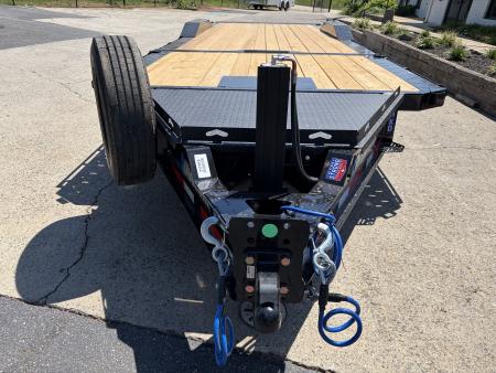 New 2027 Diamond C 8.5x24 Equipment, 18' Tilt, Drive-0ver Fenders HXD210