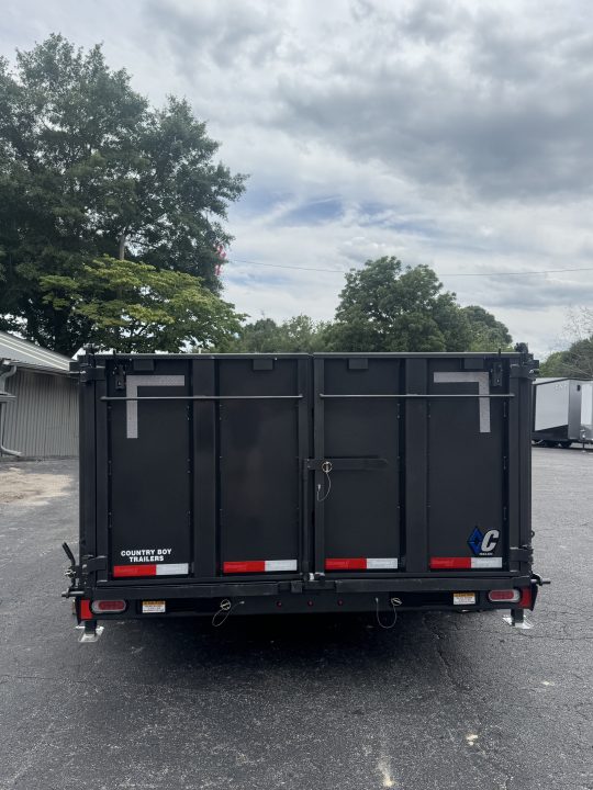 New 2026 Diamond C 81x16' Dump, 44" Sides, 8K axles, LPT208