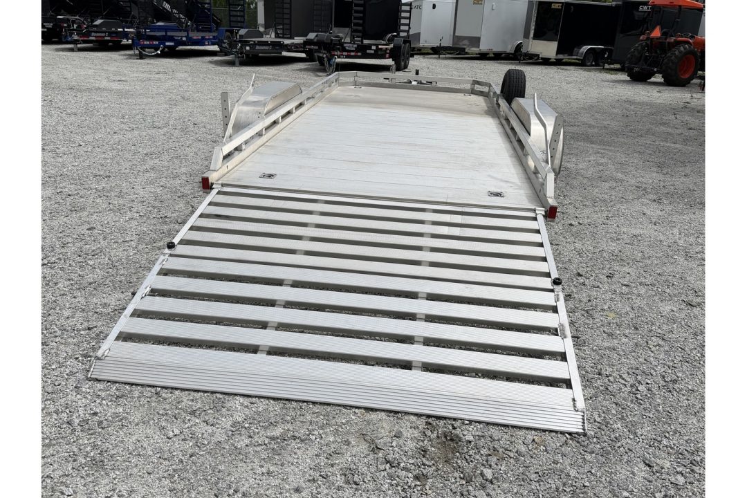 Used 2024 Aluma USED 78"x16' Utility, Bi-Fold Tailgate