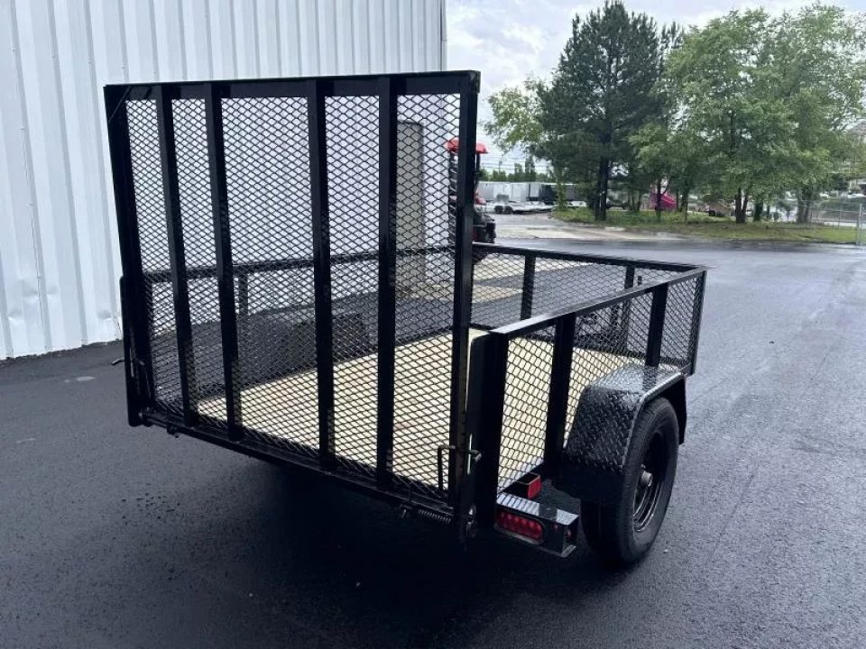 New 2026 Currahee 5'x8' Landscape, 24" Mesh Sides