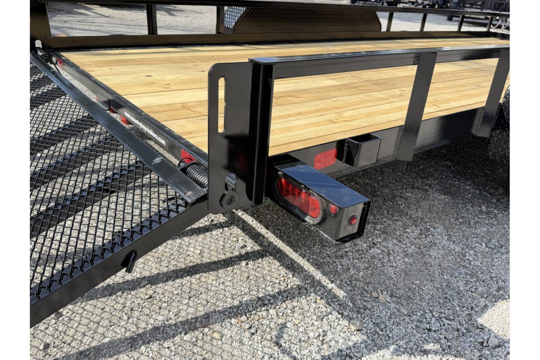 New 2026 Currahee 7'x18' Landscape, Removable Ramp Gate, 5300LB Payload