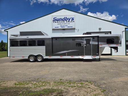 New 2026 Merhow Stampede 4 Horse Trailer