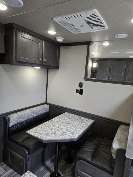 New 2026 Merhow Stampede 4 Horse Trailer