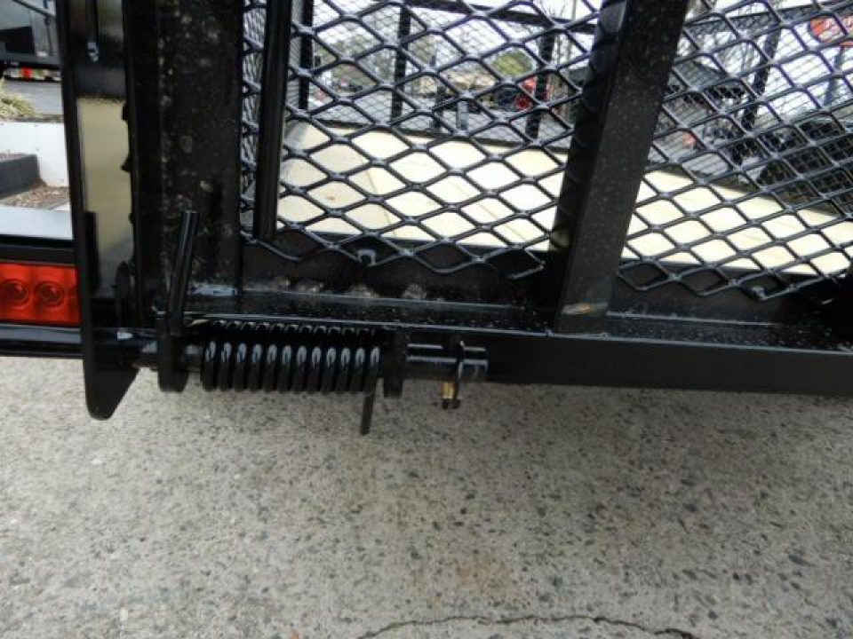New 2027 Currahee 5x8' Utility, 2' Wire Side, Removable Ramp Gate