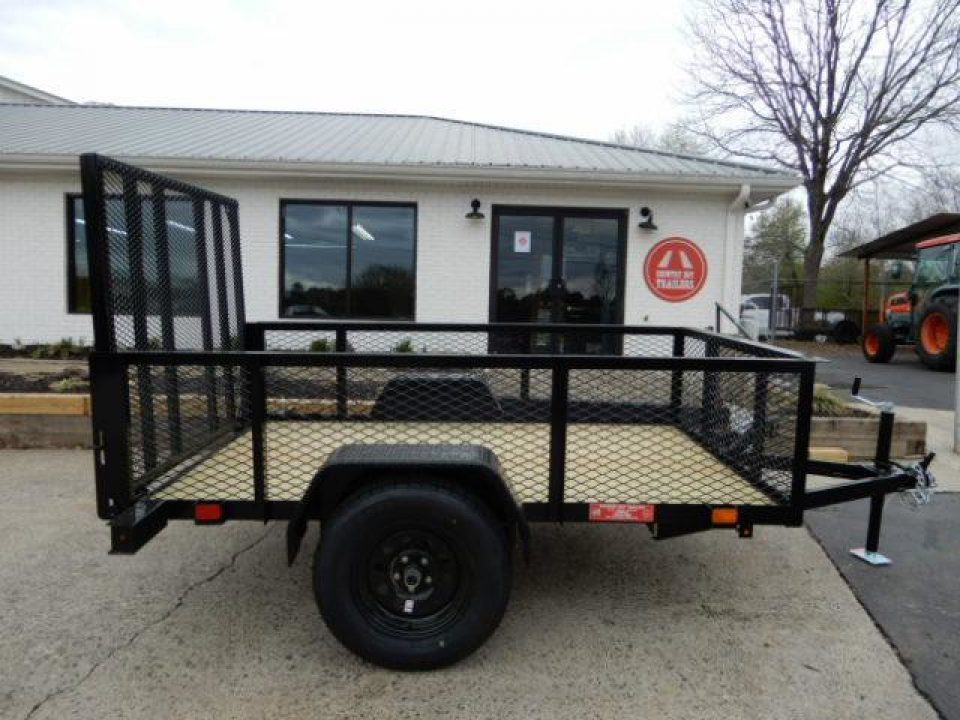 New 2027 Currahee 5x8' Utility, 2' Wire Side, Removable Ramp Gate
