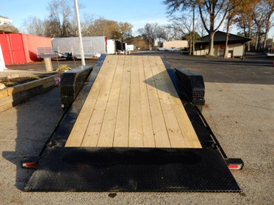 New 2025 Diamond C 22'x80" Tilt Equipment, 18K GVWR, Torsion Axles, HDT208