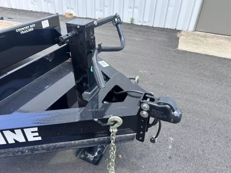 New 2025 Diamond C 82x20' Hydraulically Dampened Tilt Equipment, 14000 GVWR, HTL207