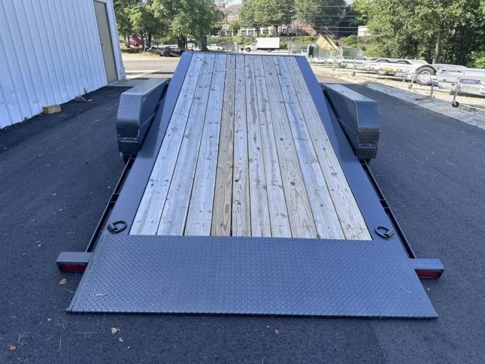 New 2025 Diamond C 20' Equipment Hydraulically Dampened Tilt, 14k GVWR, HTL207