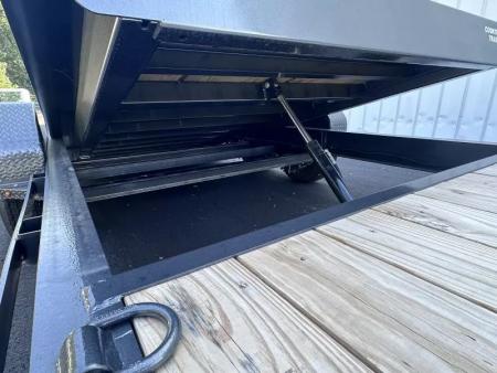New 2025 Diamond C 20' Equipment Hydraulically Dampened Tilt, 14k GVWR, HTL207