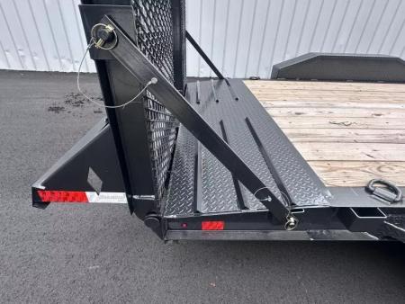 New 2025 Diamond C 82"x16' Low Profile Equipment, 14900 GVWR, 2' Dove, LPX207