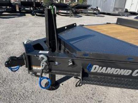 New 2025 Diamond C 82"x20' Equipment, 16' Tilt HDT210