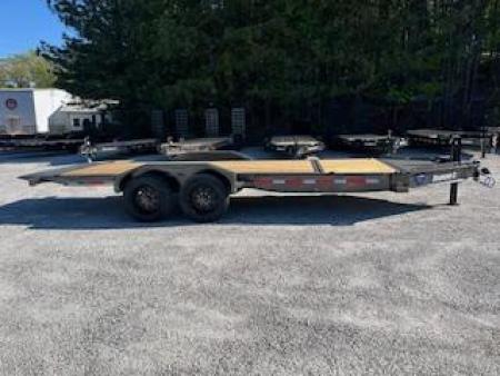 New 2025 Diamond C 82"x20' Equipment, 16' Tilt HDT210