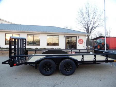 New 2026 Diamond C 82x16' Utility, 2 6K Axles, Tractor Gate