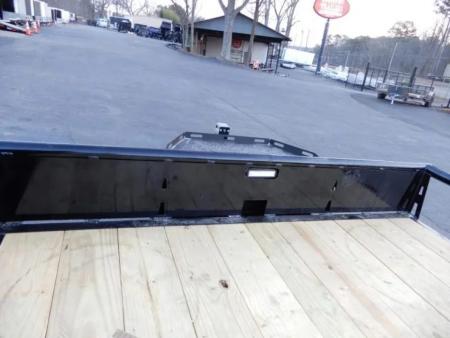 New 2026 Diamond C 82x16' Utility, 2 6K Axles, Tractor Gate