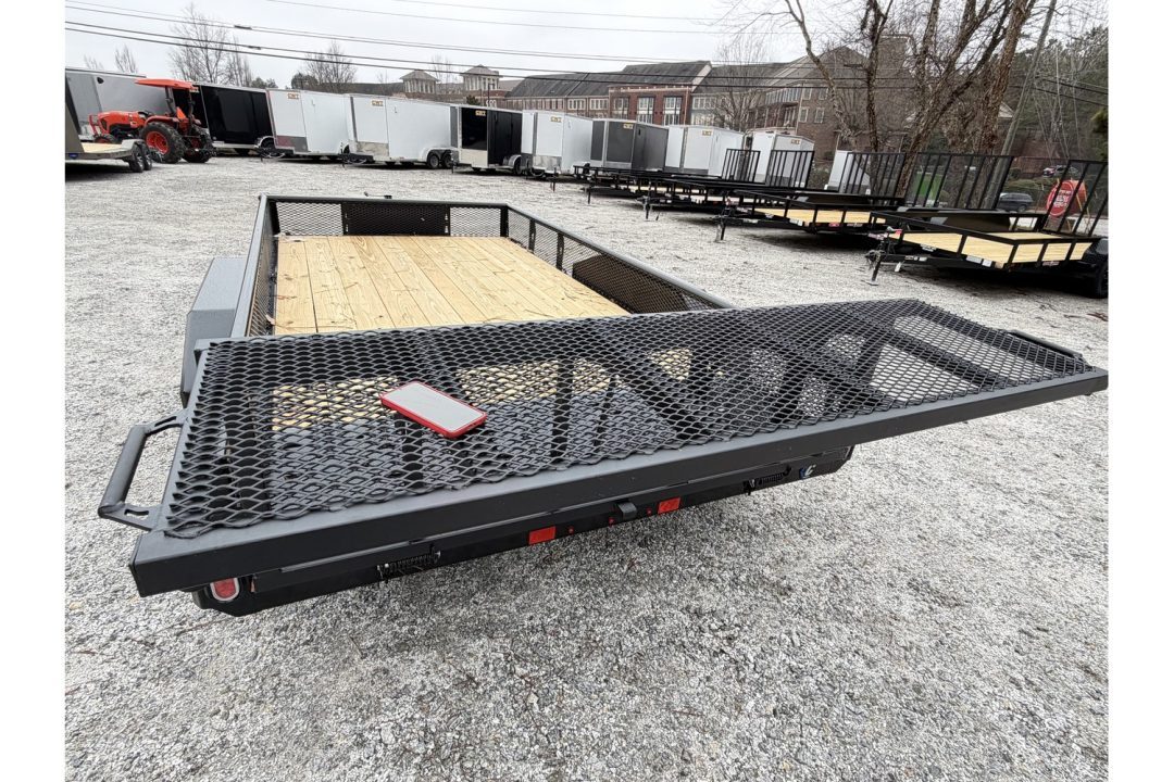 New 2026 Diamond C 14'x83" Tandem Utility, Bi-Fold Gate