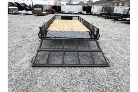 New 2026 Diamond C 14'x83" Tandem Utility, Bi-Fold Gate