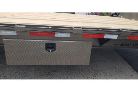 New 2026 Diamond C 8.5x35' Hotshot, 14090 GVWR, Elec-Hydr-Brakes, Max Ramps FMAX208
