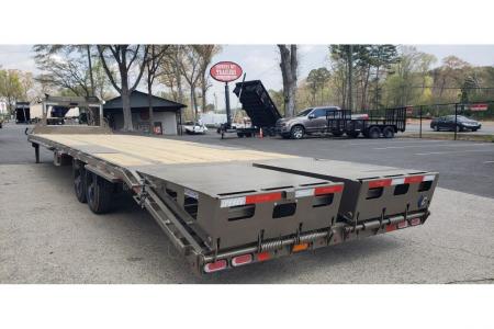 New 2026 Diamond C 8.5x35' Hotshot, 14090 GVWR, Elec-Hydr-Brakes, Max Ramps FMAX208