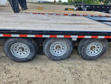 Used 2022 Iron Bull 22' DECKOVER