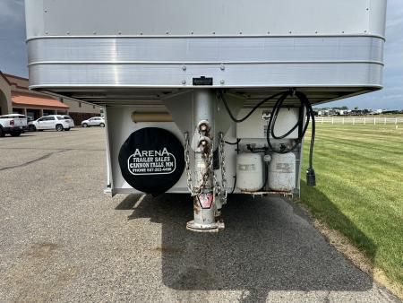 Used 2004 4-Star Trailers 4H 12' LQ Horse Trailer