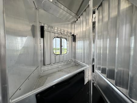 Used 2004 4-Star Trailers 4H 12' LQ Horse Trailer