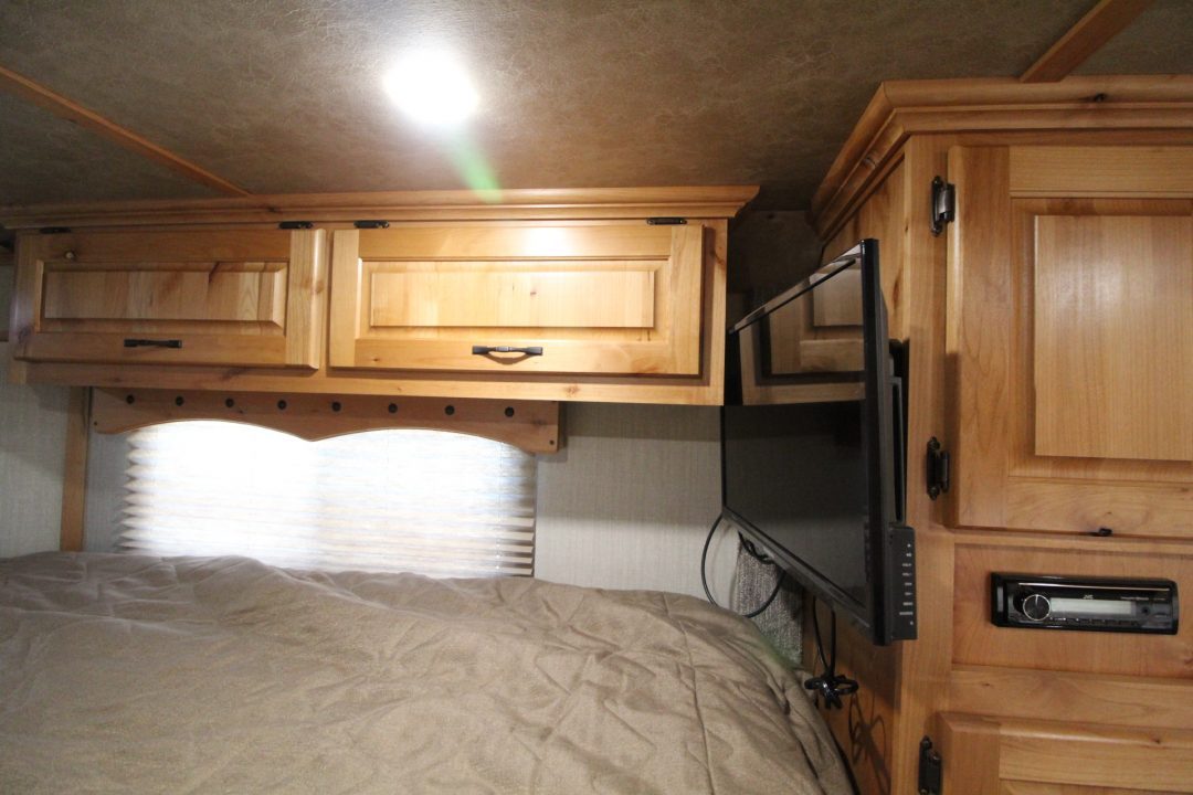 Used 2021 Trails West 8x13 Living Quarters 2 Horse Trailer - EXCELLENT CONDITION