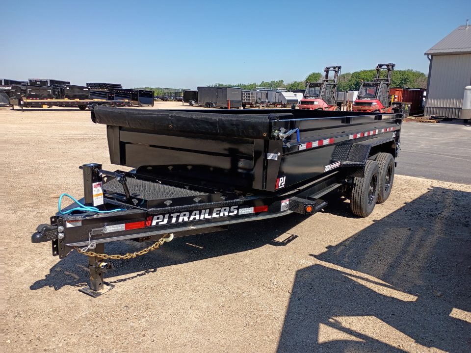 New 2026 PJ Trailers DL162
