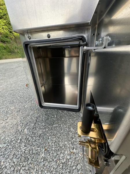 New Martin Truck Bodies Aluminum Gooseneck Service Body DRW 8' SMOOTH APPEARANCE
