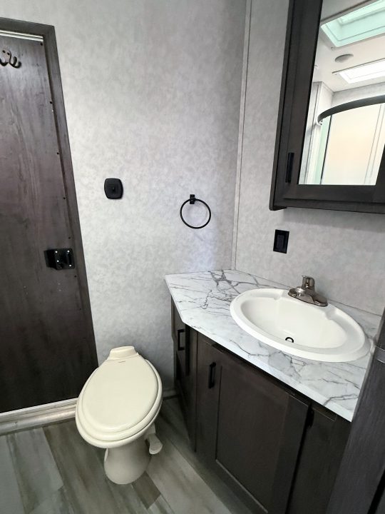 Used 2023 Bison Ranger 3 Living Quarters Horse Trailer