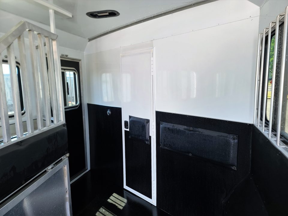 Used 2023 Bison Ranger 3 Living Quarters Horse Trailer