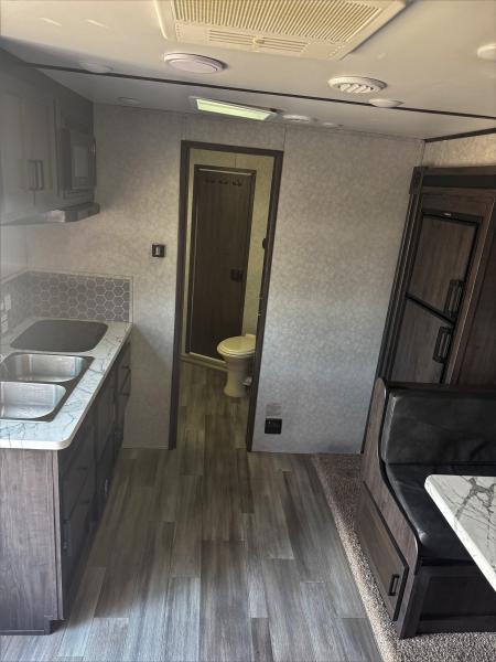Used 2023 Bison Ranger 3 Living Quarters Horse Trailer
