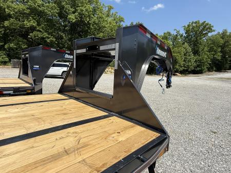 New 2026 Diamond C FMAX 210 25’ Flatbed Trailer, MAX RAMPS, SIMOL 20K 2SPD JACKS, ALUMINUM OUTER WHEELS, 14PLY TIRES