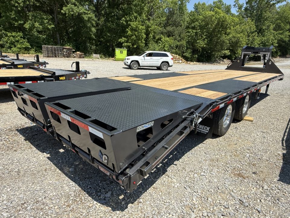 New 2026 Diamond C FMAX 212 30’ Flatbed Trailer, MAX RAMPS, SIMOL 2SPD 20K JACKS, ABS BRAKES, ALUMINUM OUTER WHEELS, 14PLY TIRES