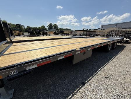 New 2026 Diamond C FMAX 212 30’ Flatbed Trailer, MAX RAMPS, SIMOL 2SPD 20K JACKS, ABS BRAKES, ALUMINUM OUTER WHEELS, 14PLY TIRES