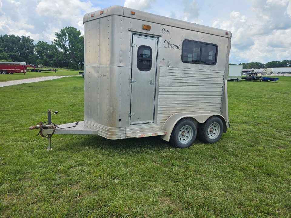 Used 1995 Cato 6X12 TANDEM 2 HORSE STRAIGHT LOAD ALUMINUM HAULER W/ SADDLE RACKS & 7.5' TALL