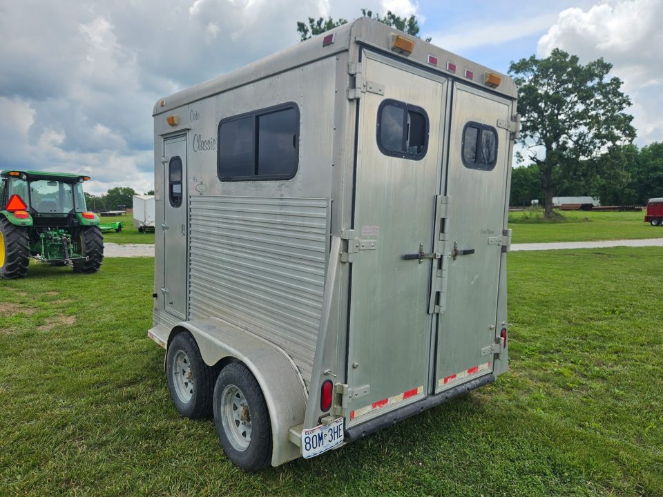Used 1995 Cato 6X12 TANDEM 2 HORSE STRAIGHT LOAD ALUMINUM HAULER W/ SADDLE RACKS & 7.5' TALL