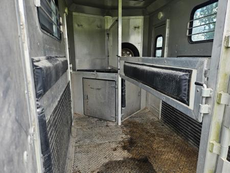 Used 1995 Cato 6X12 TANDEM 2 HORSE STRAIGHT LOAD ALUMINUM HAULER W/ SADDLE RACKS & 7.5' TALL