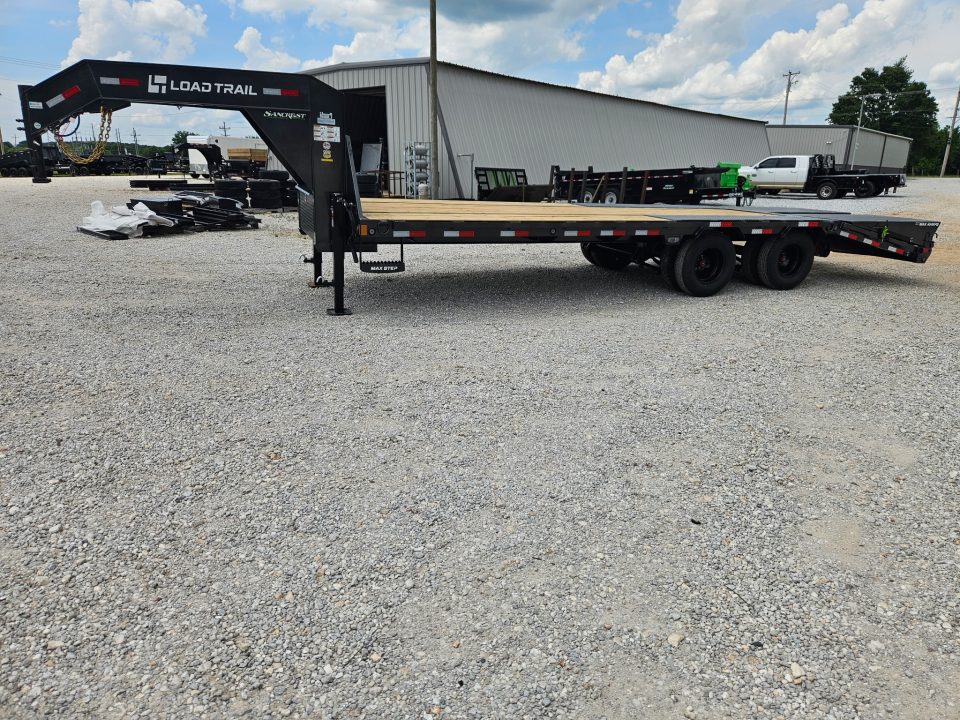 New 2026 Load Trail 102X25 TANDEM LO-PRO GOOSENECK W/10K AXLES & MAX RAMPS