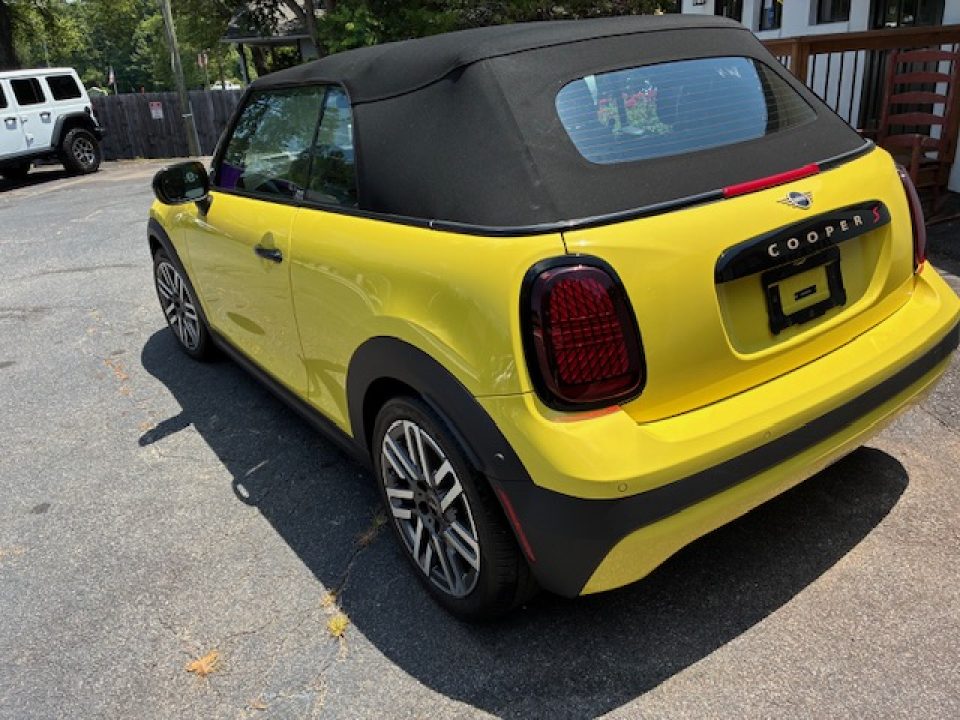 Used 2025 BMW Mini Cooper Sport Car