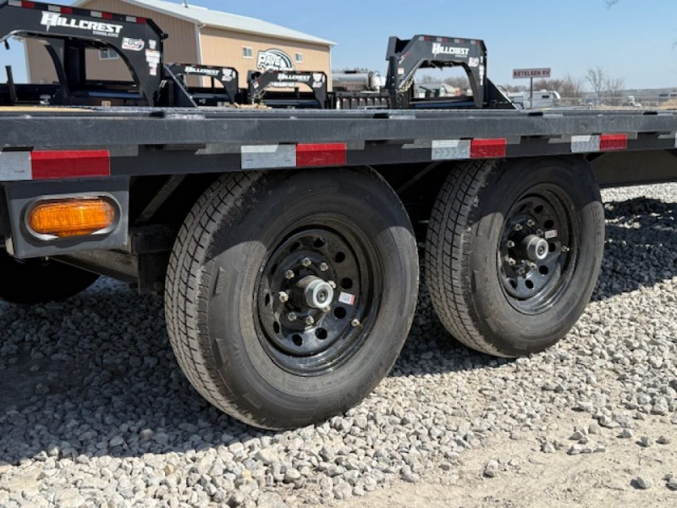 New 2026 Hillcrest Trailers Black-Grey 102"x25'+5' 15.9k Gooseneck Flatbed Deckover Trailer