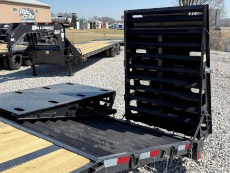 New 2026 Hillcrest Trailers Black-Grey 102"x25'+5' 15.9k Gooseneck Flatbed Deckover Trailer