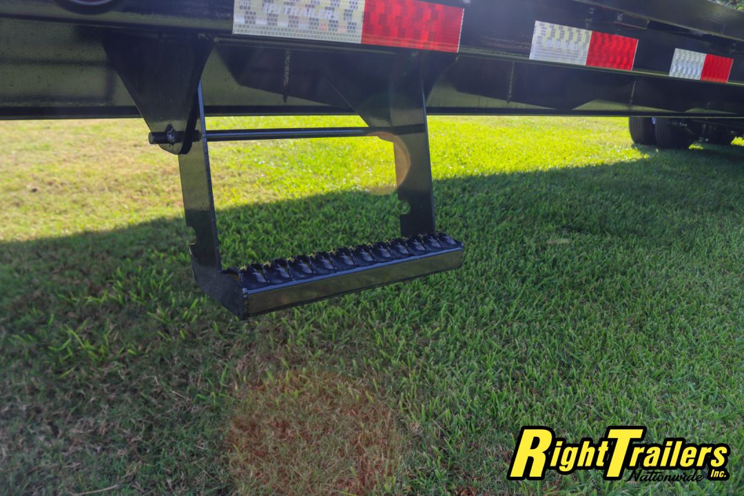 New 2026 PJ Trailers 8.5X35 GOOSENECK EQUIPMENT TRAILER